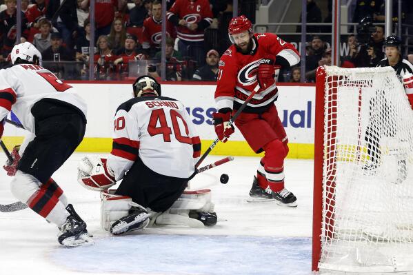 Hurricanes top Devils go up 2 0 in 2nd round playoff series AP News